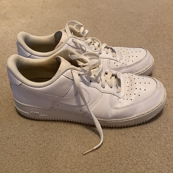 Nike Air Force One’s - Picture 2 of 3